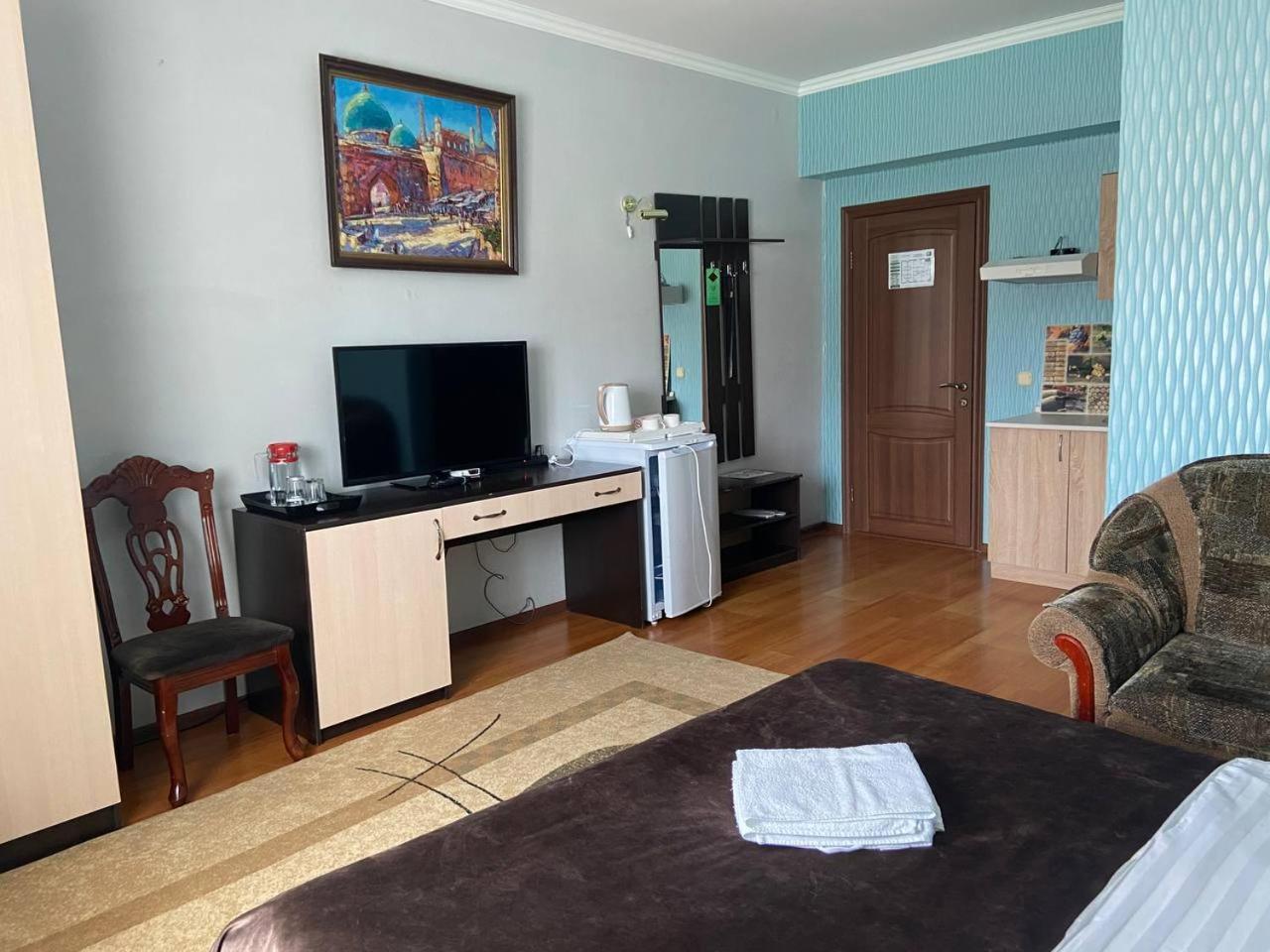 Mini-Hotel Pulsar Астана Экстерьер фото