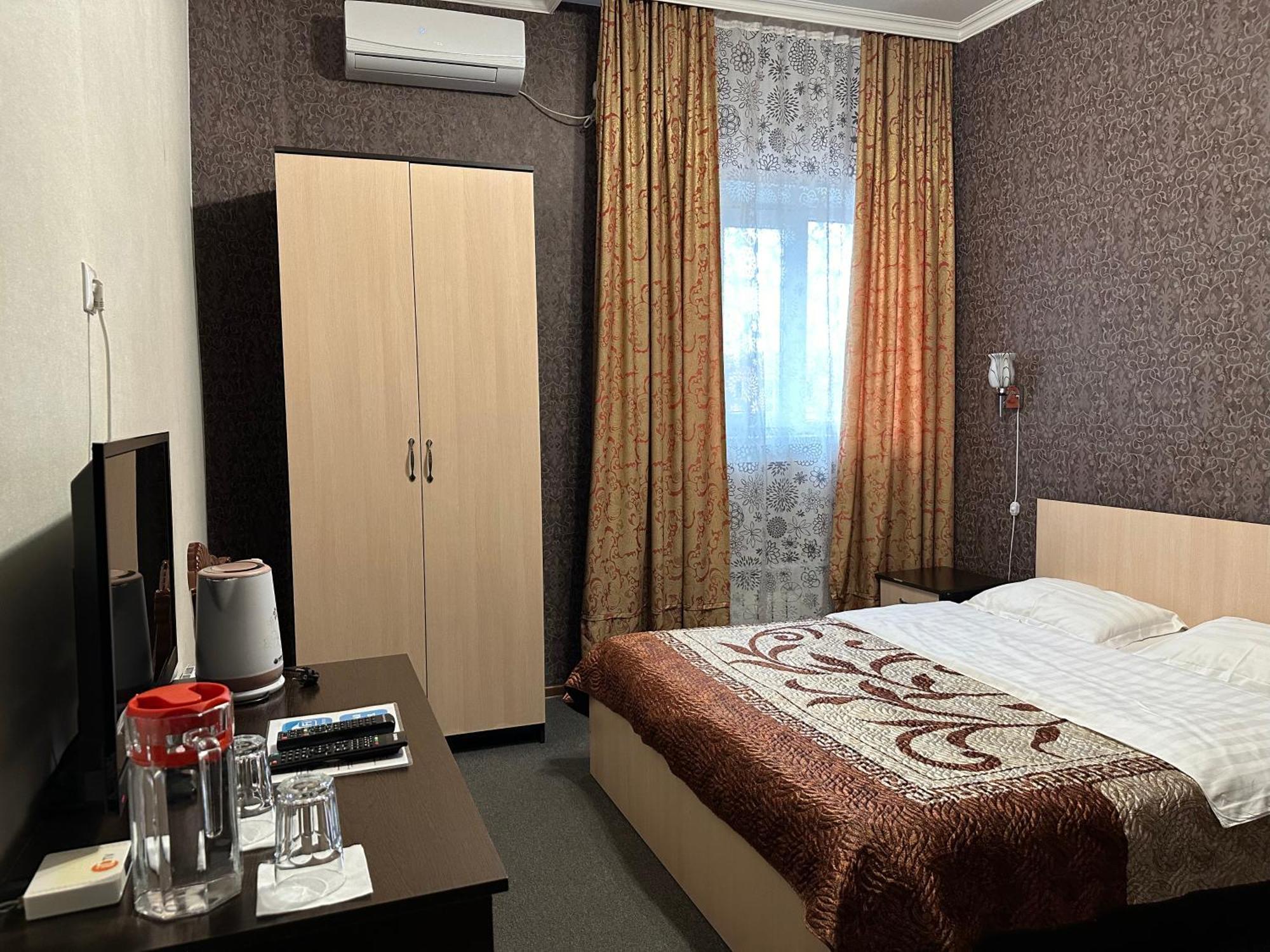Mini-Hotel Pulsar Астана Экстерьер фото