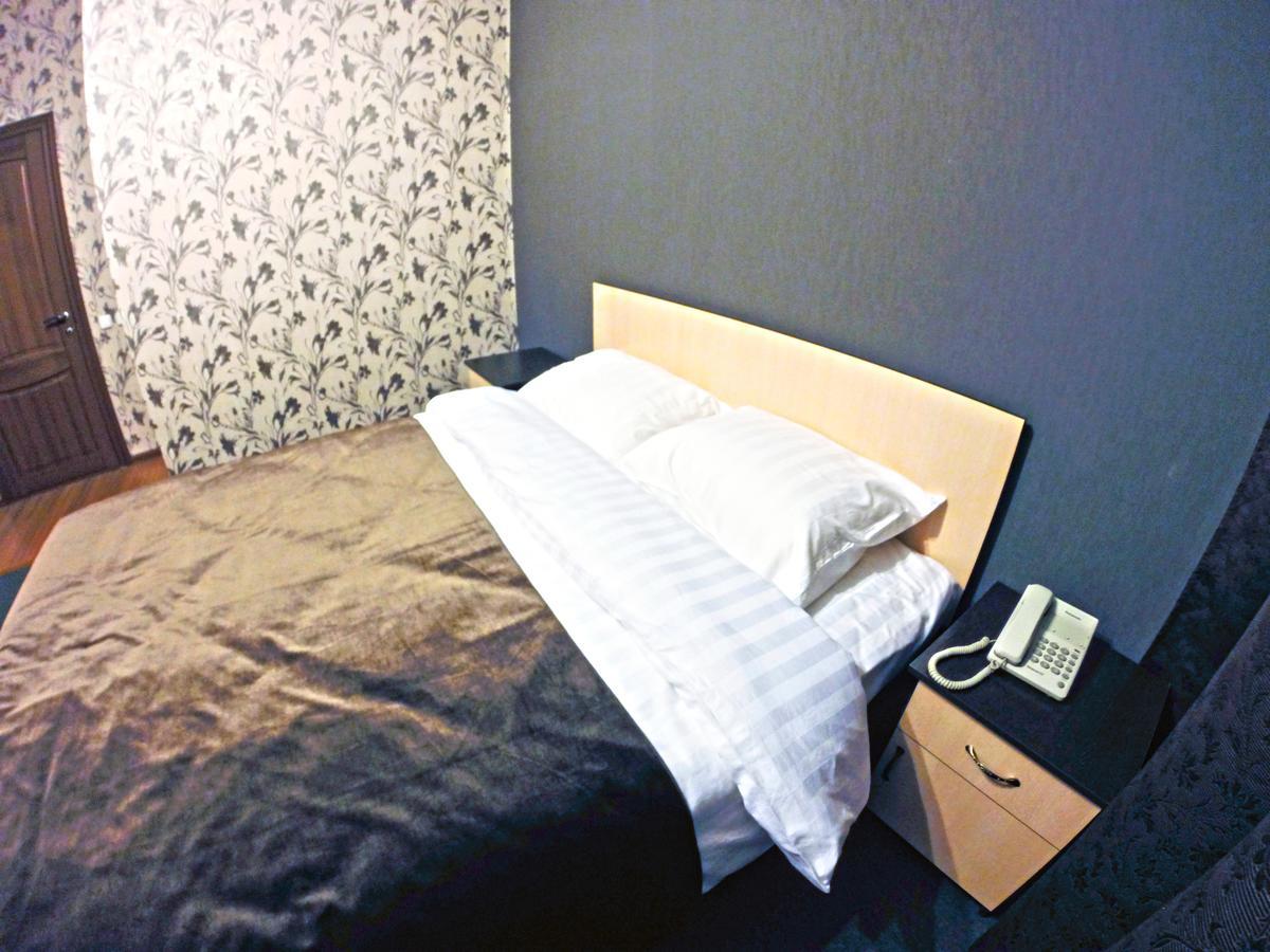 Mini-Hotel Pulsar Астана Экстерьер фото